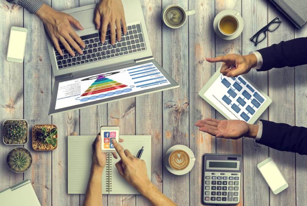 Domini, email e pec per il mondo immobiliare